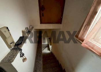 Scale - Three-room apartment Via Cavour
 
26, Buscemi - photo 15