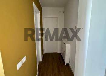 Hall / corridoio - Three-room apartment via Sgroppillo
 
21, San Gregorio di Catania - photo 13