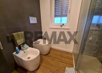 Bagno - Three-room apartment via Sgroppillo
 
21, San Gregorio di Catania - photo 26