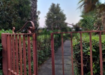 Giardino - Three-room apartment via Sgroppillo
 
21, San Gregorio di Catania - photo 35