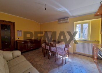 Sala da pranzo - Independent house Via Archimede
 
61, 63, Enna - photo 9