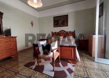 Camera / camera da letto - Quadrilocale via alcide de gasperi
 
43, San Filippo del Mela - foto 16