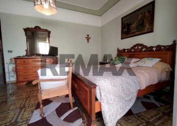 Camera / camera da letto - Quadrilocale via alcide de gasperi
 
43, San Filippo del Mela - foto 17
