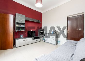 Soggiorno - Casa indipendente Via  Ospedale Vecchio
 
35, Catania - foto 4