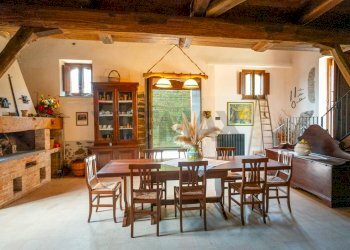 Sala da pranzo - Villa pasteria
 
19/E, Calatabiano - photo 30