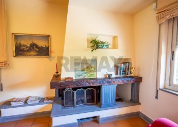 Soggiorno - Villa pasteria
 
19/E, Calatabiano - photo 51