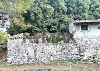 Casa all\'aperto - Casa indipendente C.da Favara
 
sn, Carlentini - foto 32