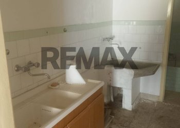 Bagno - Casa indipendente via natale cappello
 
77, Buccheri - foto 10