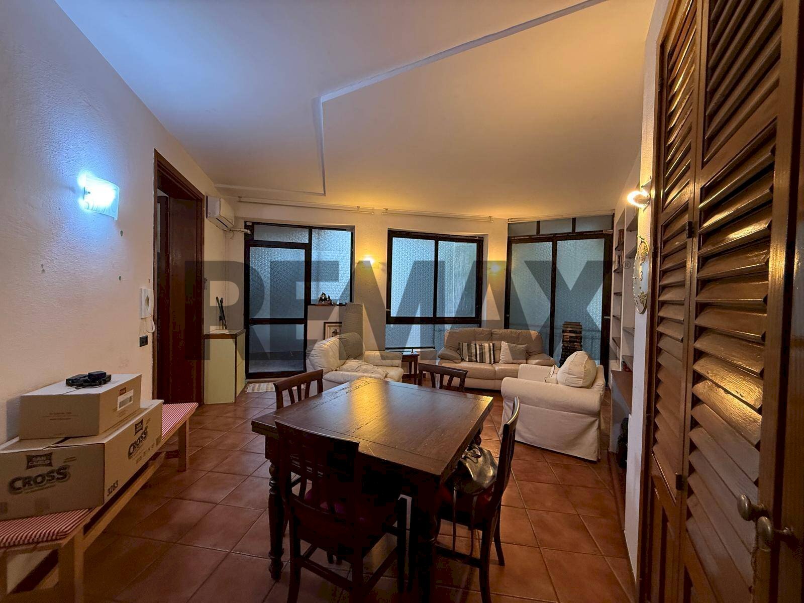 Sala da pranzo - Apartment viale annunziata
42, Priolo Gargallo - photo 3