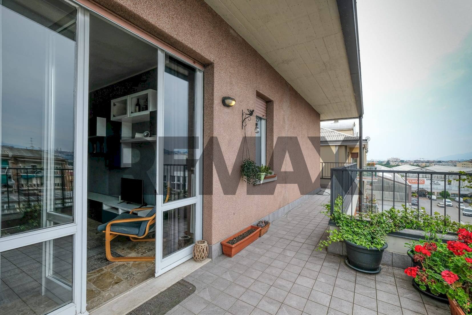 Terrazza - Three-room apartment Via Zanica
 
67, Bergamo - photo 1
