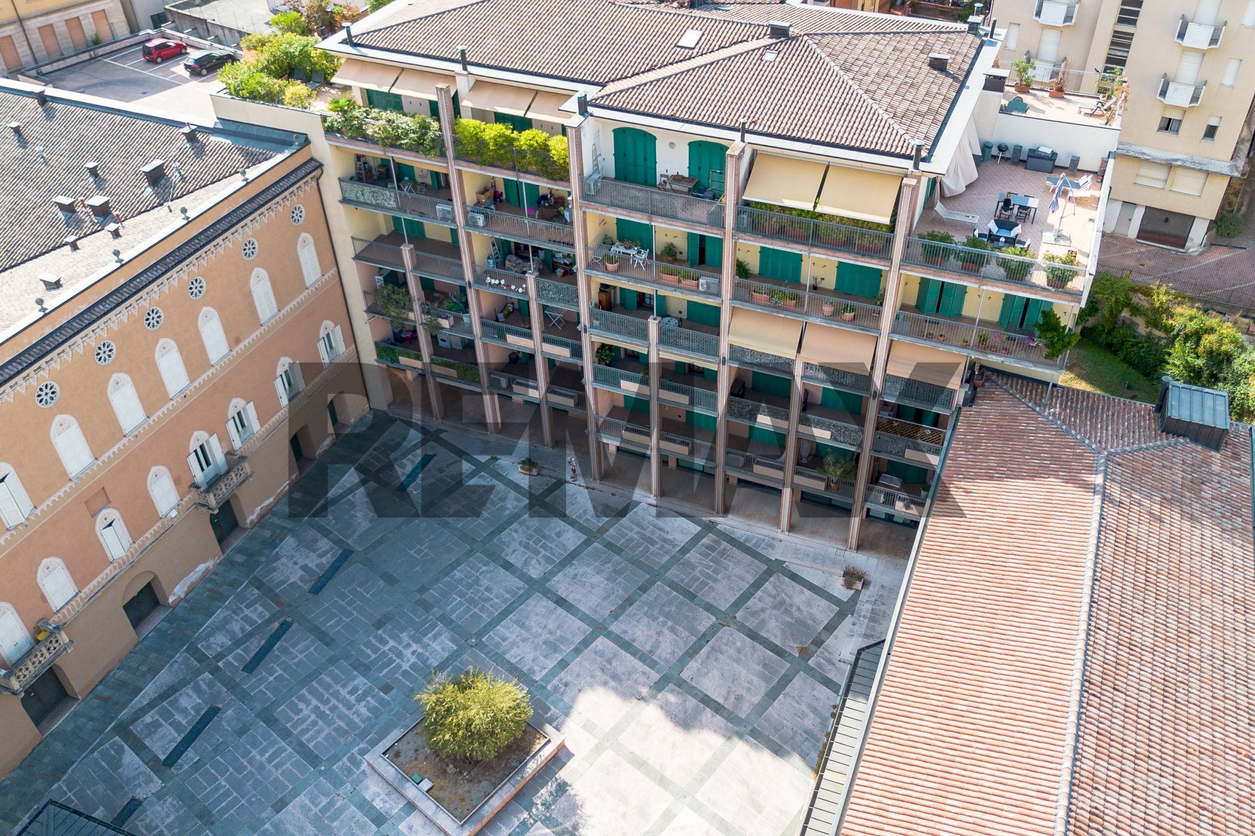Edificio all\'aperto - Two-room apartment Piazza Cosenza
6, Salsomaggiore Terme - photo 2