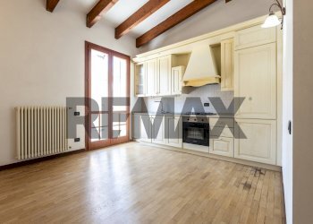 Cucina - Two-room apartment Piazza Cosenza
 
6, Salsomaggiore Terme - photo 8