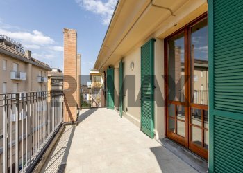Balcone - Two-room apartment Piazza Cosenza
 
6, Salsomaggiore Terme - photo 12