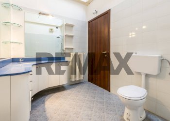 Bagno - Two-room apartment Piazza Cosenza
 
6, Salsomaggiore Terme - photo 15