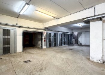 Parcheggio - Two-room apartment Piazza Cosenza
 
6, Salsomaggiore Terme - photo 21