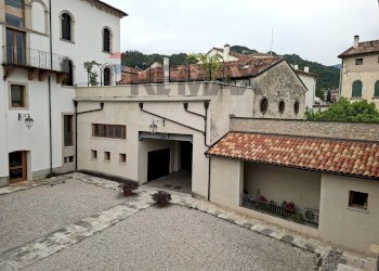 Edificio all\'aperto - Two-room apartment Via Rizzera
 
15, Vittorio Veneto - photo 5