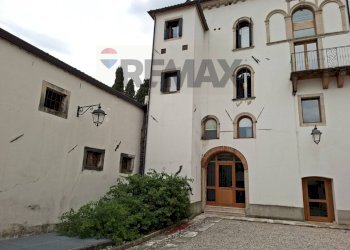 Edificio all\'aperto - Two-room apartment Via Rizzera
 
15, Vittorio Veneto - photo 76