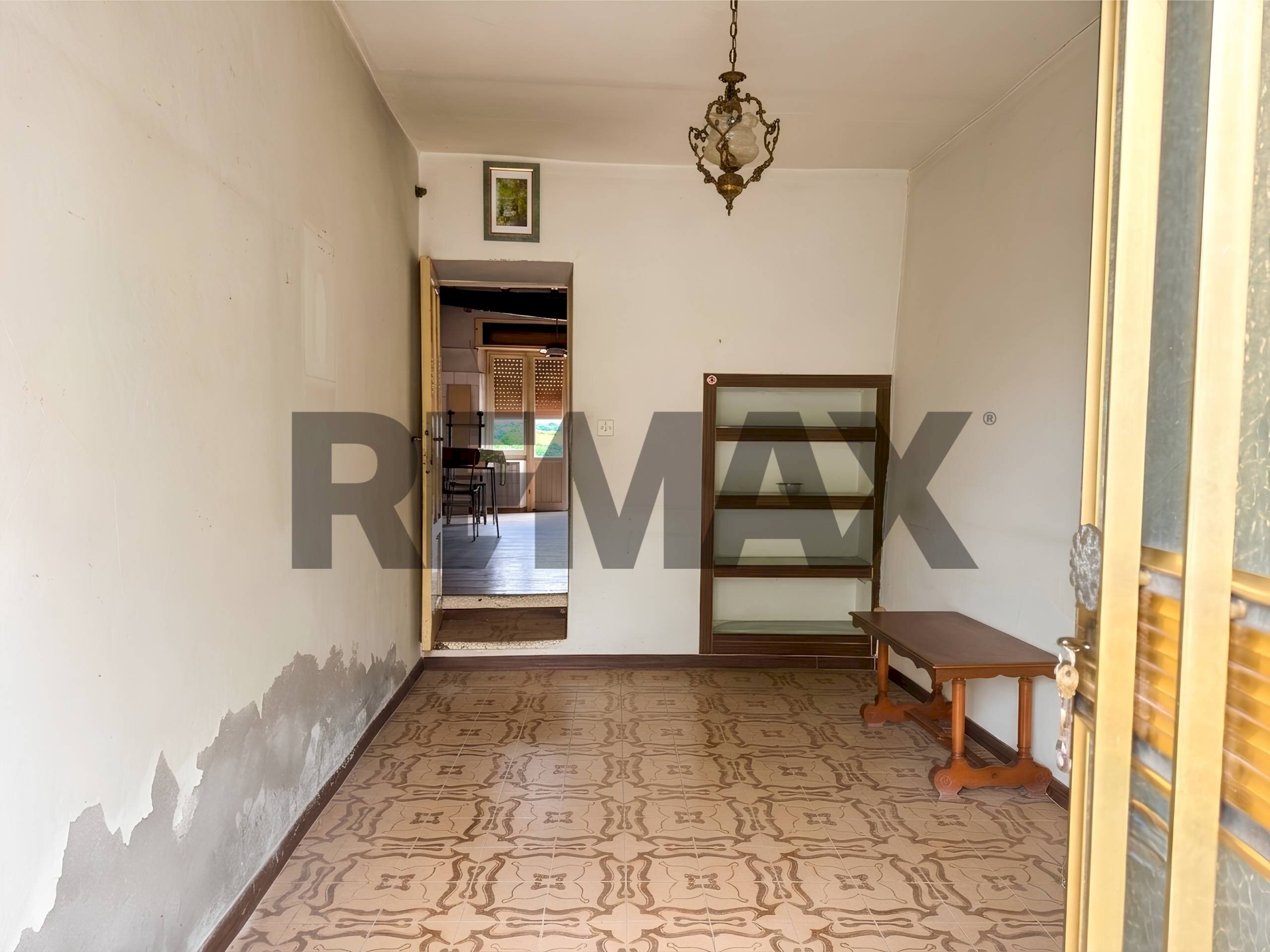 Hall / corridoio - Semi-detached house Via Pianzo Montae Sopra Montale
15, Casina - photo 3