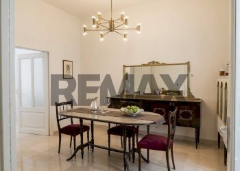 Sala da pranzo - Casa indipendente Via Paolo Braccini angolo Via XXV Aprile
 
19, Comiso - foto 19