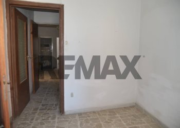 Stanza vuota - Casa indipendente Via Paolo Braccini angolo Via XXV Aprile
 
19, Comiso - foto 21