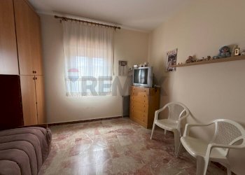 Camera / camera da letto - Quadrilocale CHIASSO MESSINA
6, Monreale - foto 15