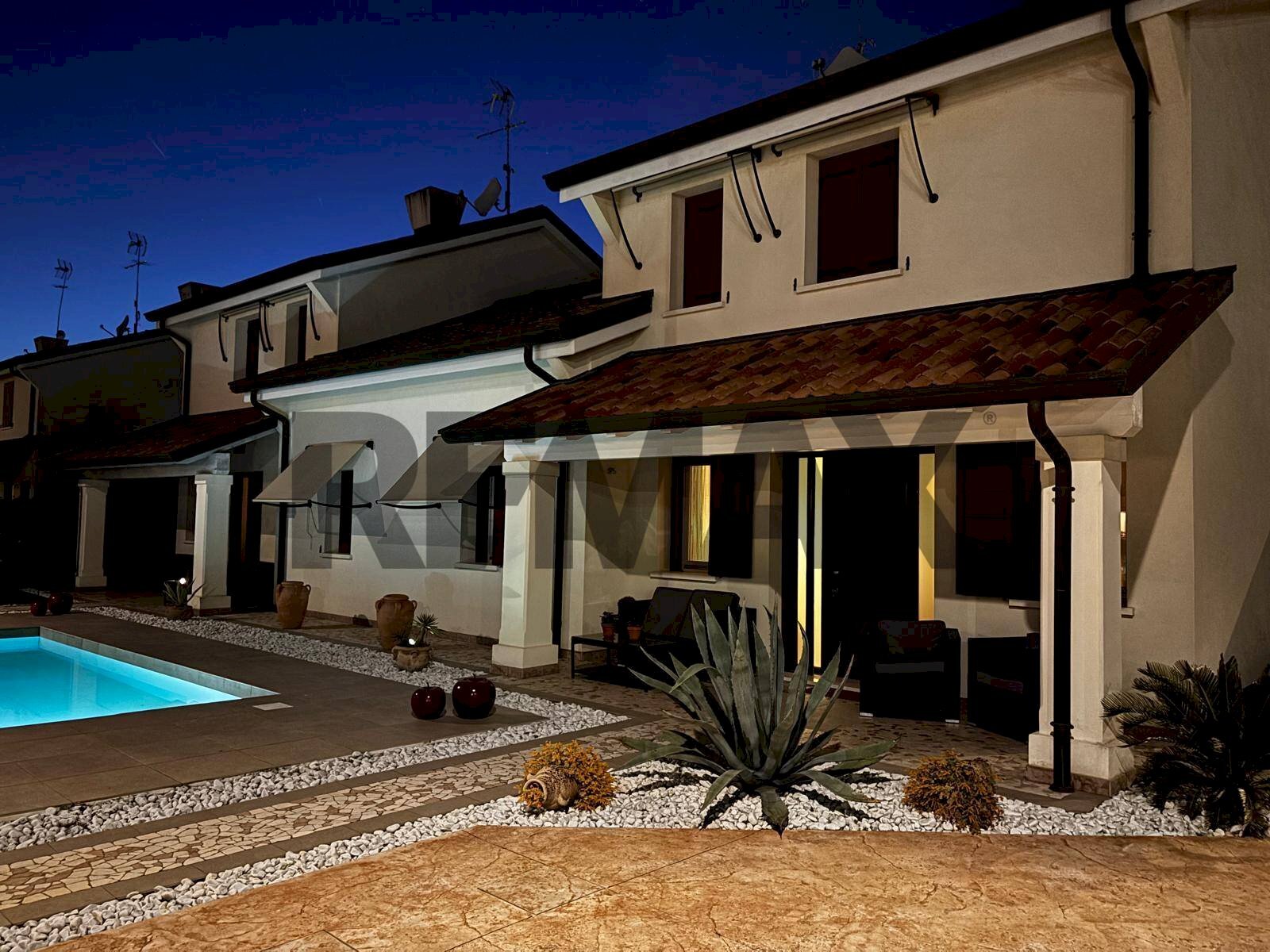 Casa all\'aperto - Semi-detached house via rusti
 
snc, Jesolo - photo 1