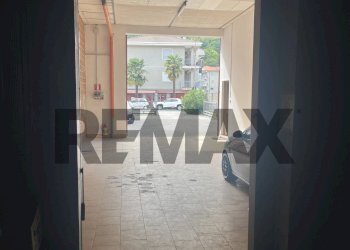 Non correlato - Attività Commerciale Via Partigiani
15, Gravellona Toce - foto 29