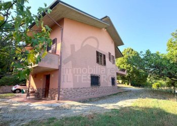 Facciata - Villa via Capicchio, 69, San Leo - photo 39