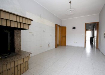 Cucina - Casa indipendente via Bolzano, Matino - foto 10