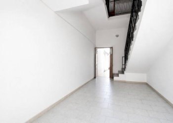Corridoio - Casa indipendente via Bolzano, Matino - foto 18