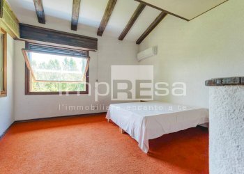 Seconda suite matrimoniale con bagno - Villa Via IV Novembre
 
8, Casier - foto 33