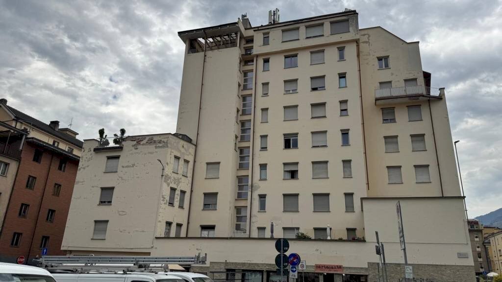 Facciata - Attico via Carlo Promis, 3, Aosta - foto 2