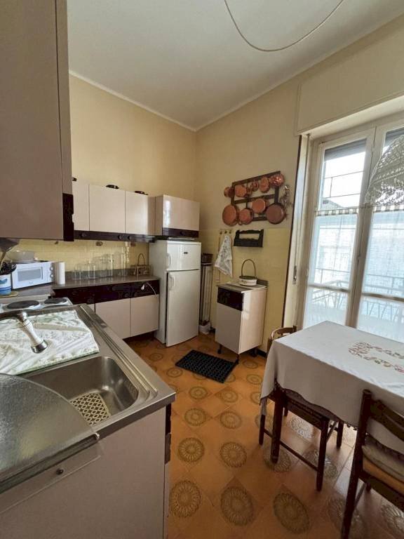 Cucina - Three-room apartment corso Nizza, 45, Cuneo (neighborhood Centro) - photo 2