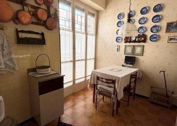 Cucina - Trilocale corso Nizza, 45, Cuneo (zona Centro) - foto 3