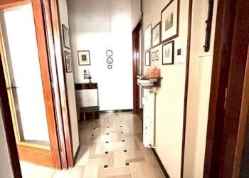 Corridoio - Trilocale corso Nizza, 45, Cuneo (zona Centro) - foto 4