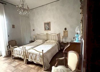 Camera da letto - Trilocale corso Nizza, 45, Cuneo (zona Centro) - foto 14
