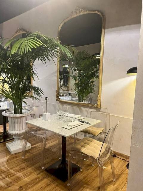 Interno non residenziale - Ristorante strada Maggiore, Bologna (zona Centro Storico) - foto 2