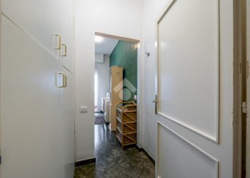 Four-room apartment Via Rivoluzione D'Ottobre, Reggio nell'Emilia - photo 27