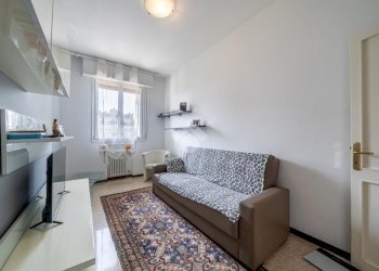 Four-room apartment Via Rivoluzione D'Ottobre, Reggio nell'Emilia - photo 34