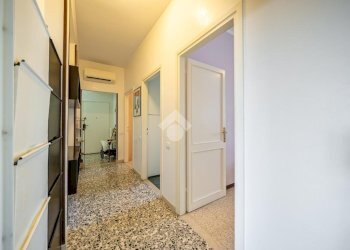 Four-room apartment Via Rivoluzione D'Ottobre, Reggio nell'Emilia - photo 35