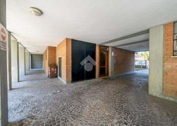 Four-room apartment Via Rivoluzione D'Ottobre, Reggio nell'Emilia - photo 39