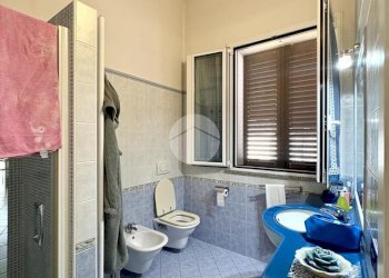 Four-room apartment Via Orsoleto, Rimini - photo 9