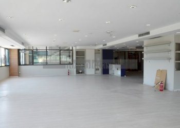 LOCALE - Show room Via delle Querce 255, Assisi - photo 4