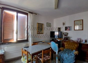 Soggiorno - Four-room apartment Viale Amerigo Vespucci, Rosignano Marittimo - photo 3