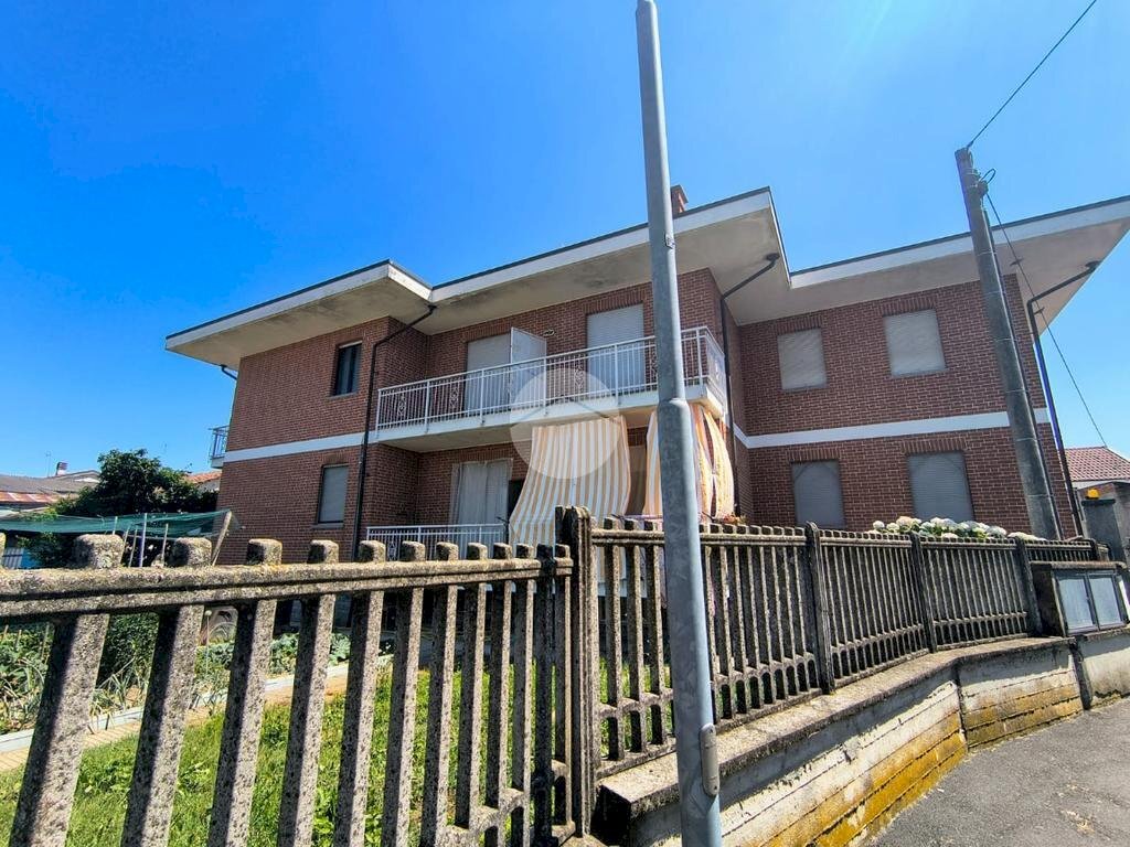 Four-room apartment Frazione Veglia, Cherasco - photo 2