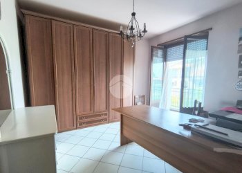 Four-room apartment Frazione Veglia, Cherasco - photo 11