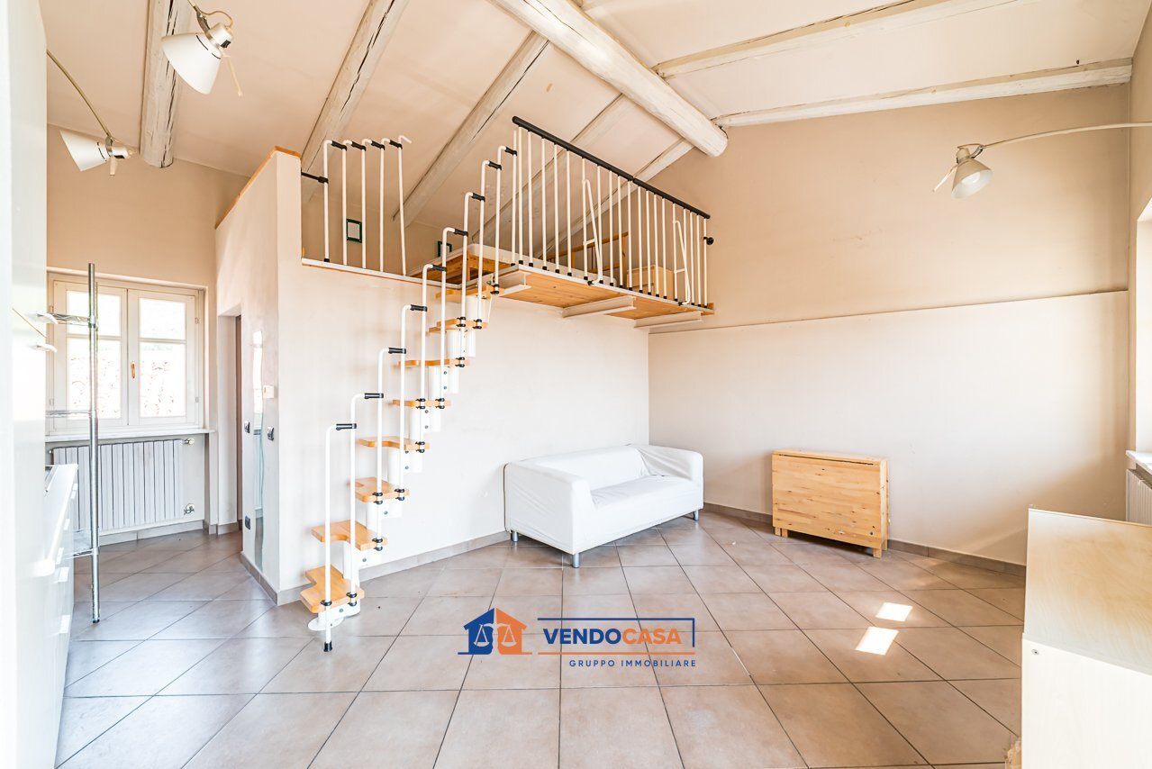 One-room apartment Santa Vittoria d'Alba - photo 2