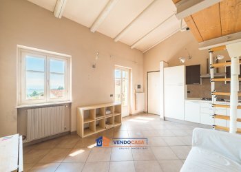 One-room apartment Santa Vittoria d'Alba - photo 6