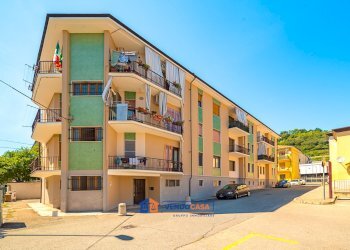 Three-room apartment Santa Vittoria d'Alba - photo 1