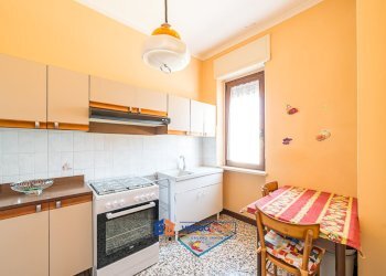 Three-room apartment Santa Vittoria d'Alba - photo 9